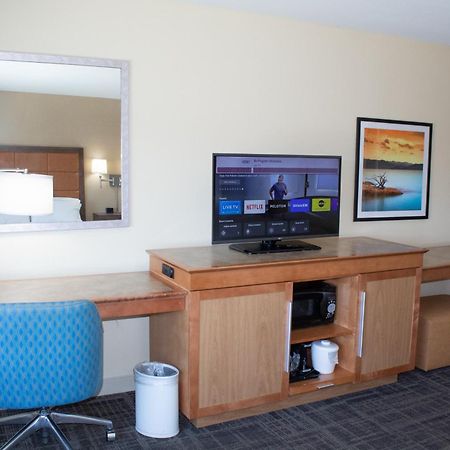 Hampton Inn & Suites Big Rapids, Mi Exterior foto